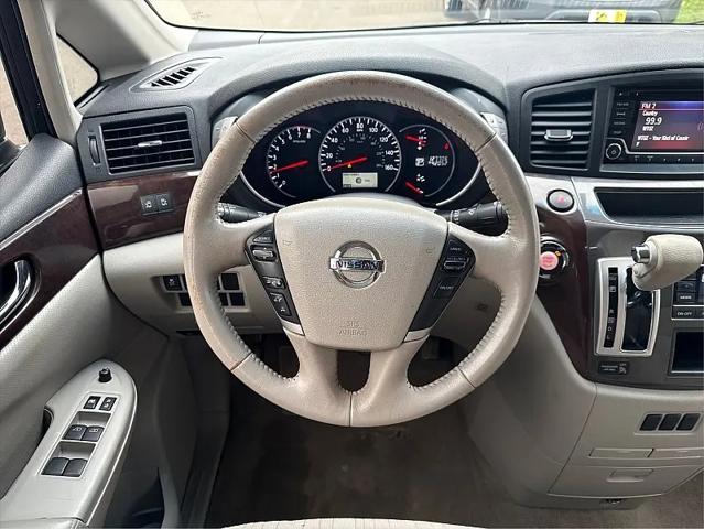 2017 Nissan Quest SV