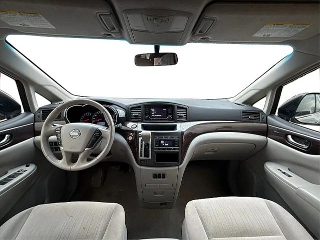 2017 Nissan Quest SV