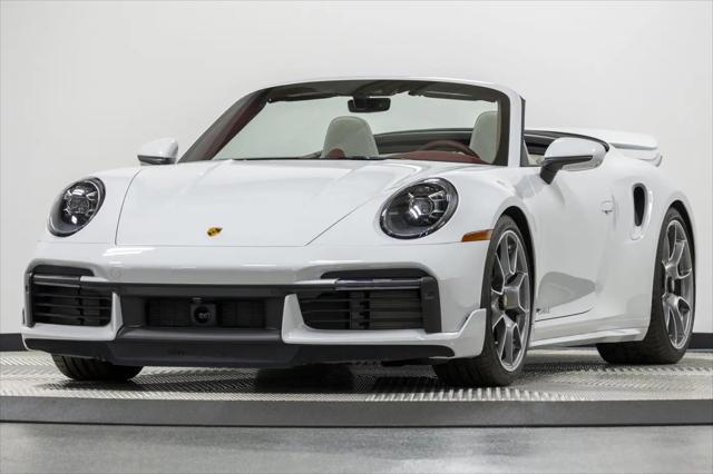 2022 Porsche 911 Turbo S Cabriolet