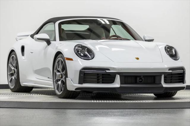 2022 Porsche 911 Turbo S Cabriolet