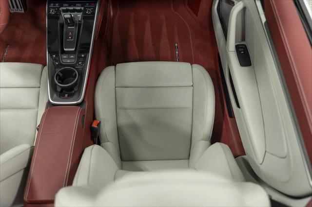 2022 Porsche 911 Turbo S Cabriolet