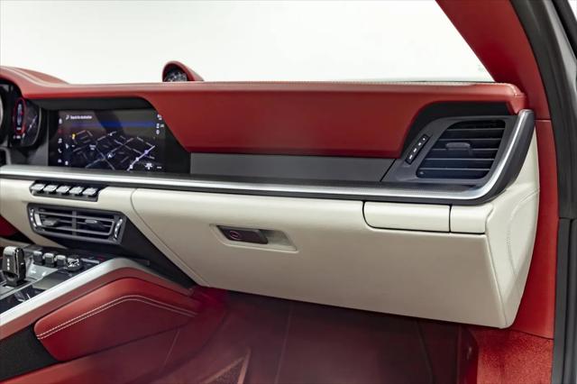 2022 Porsche 911 Turbo S Cabriolet