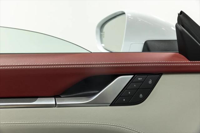 2022 Porsche 911 Turbo S Cabriolet