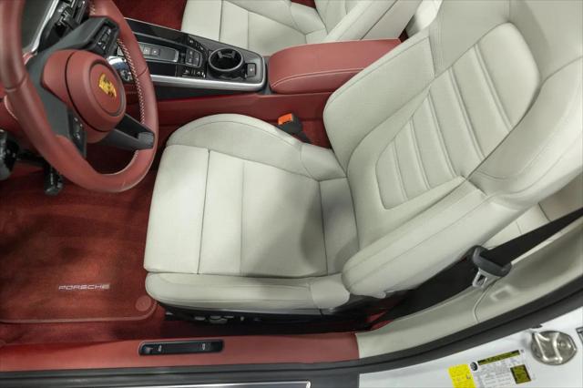 2022 Porsche 911 Turbo S Cabriolet