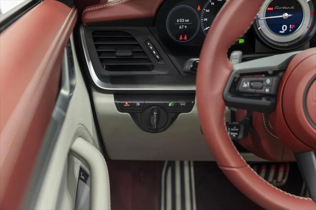 2022 Porsche 911 Turbo S Cabriolet