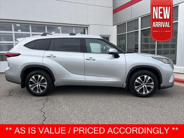 2020 Toyota Highlander XLE for sale in Wausau, WI