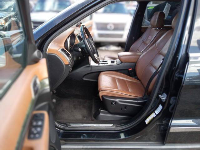 2011 Jeep Grand Cherokee Overland