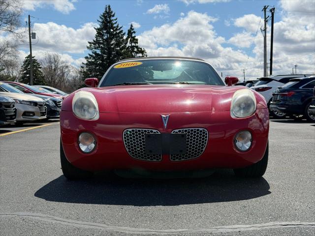 2006 Pontiac Solstice 2dr Convertible