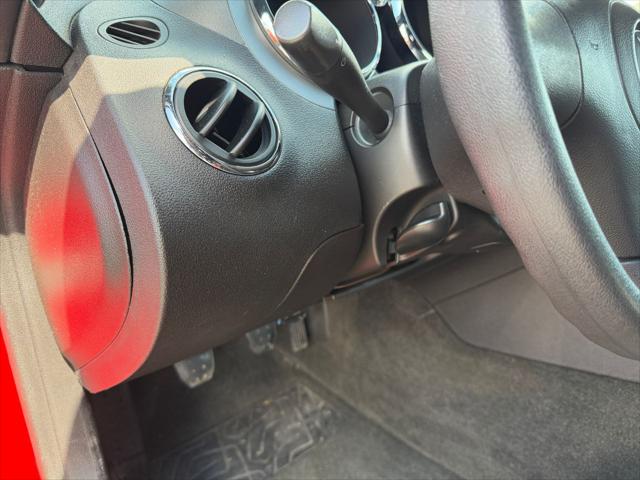 2006 Pontiac Solstice 2dr Convertible