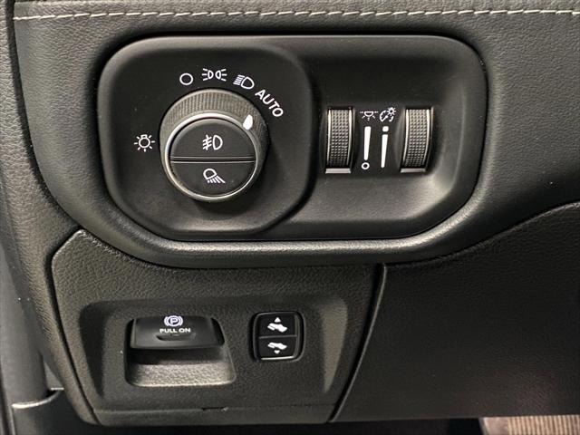 2019 Ram 1500 Limited Crew Cab 4x4 57 Box