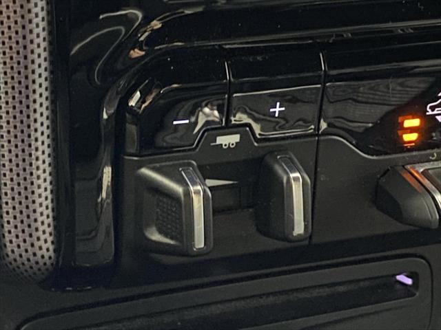 2019 Ram 1500 Limited Crew Cab 4x4 57 Box