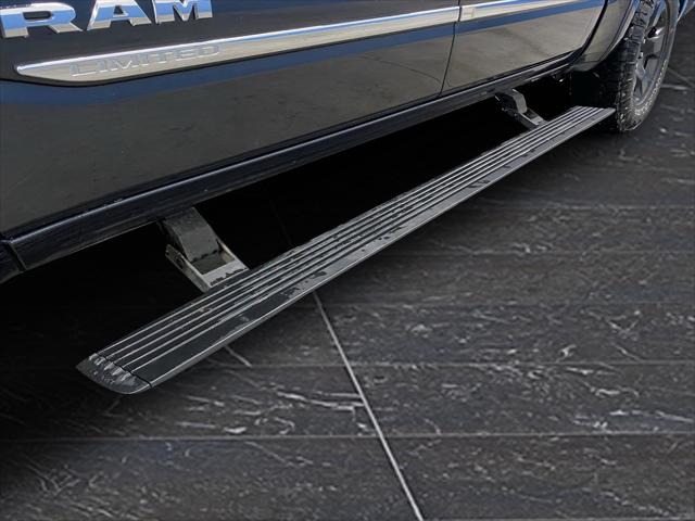 2019 Ram 1500 Limited Crew Cab 4x4 57 Box