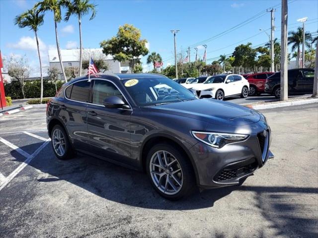 2018 Alfa Romeo Stelvio Ti AWD 2018 Alfa Romeo Stelvio Ti AWD