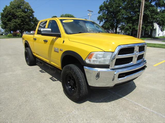 2017 RAM 2500 Tradesman Crew Cab 4x4 64 Box