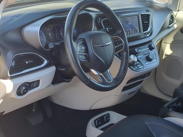 2020 Chrysler Pacifica Touring L