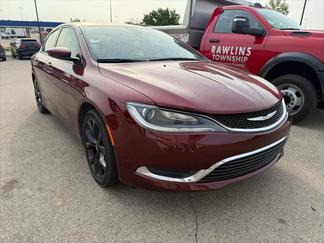 2015 Chrysler 200 S