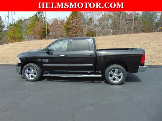 2017 RAM 1500 Big Horn Crew Cab 4x4 57 Box