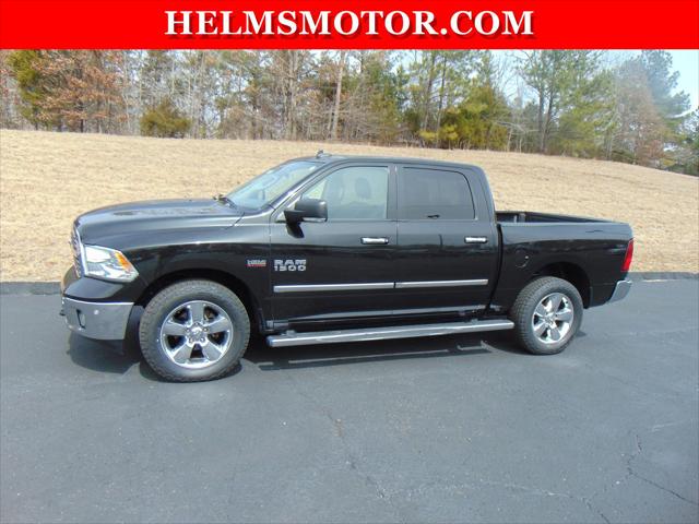2017 RAM 1500 Big Horn Crew Cab 4x4 57 Box
