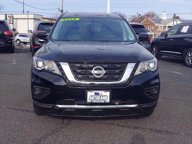 2019 Nissan Pathfinder S