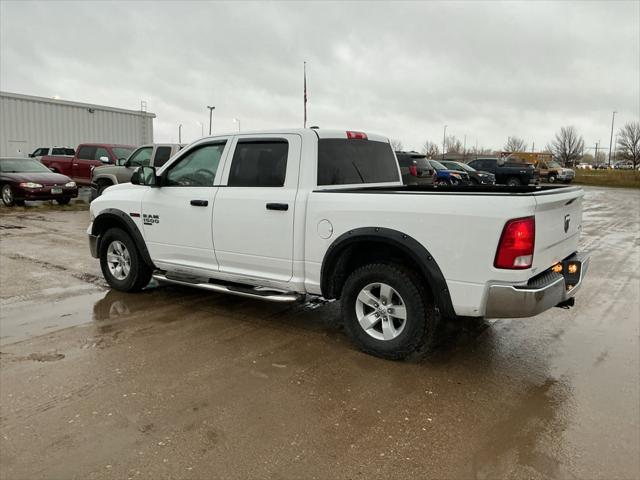 2019 RAM 1500 Classic Tradesman Crew Cab 4x4 57 Box 2019 RAM 1500 Classic Tradesman Crew Cab 4x4 57 Box