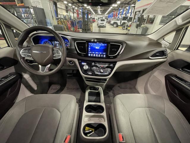 2017 Chrysler Pacifica Touring