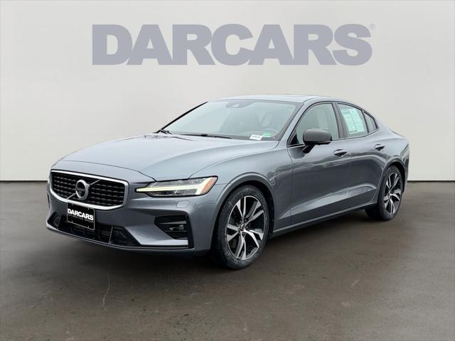 2019 Volvo S60 T6 R-Design