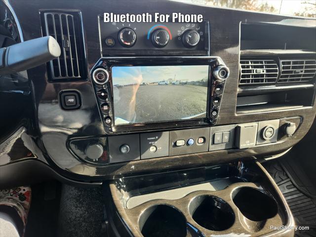 2022 Chevrolet Express Cargo RWD 2500 Extended Wheelbase WT