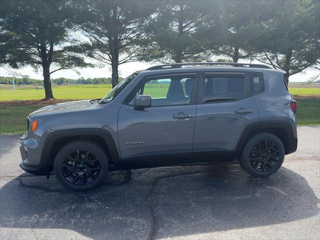 2020 Jeep Renegade Latitude FWD for sale in Taylorville, IL