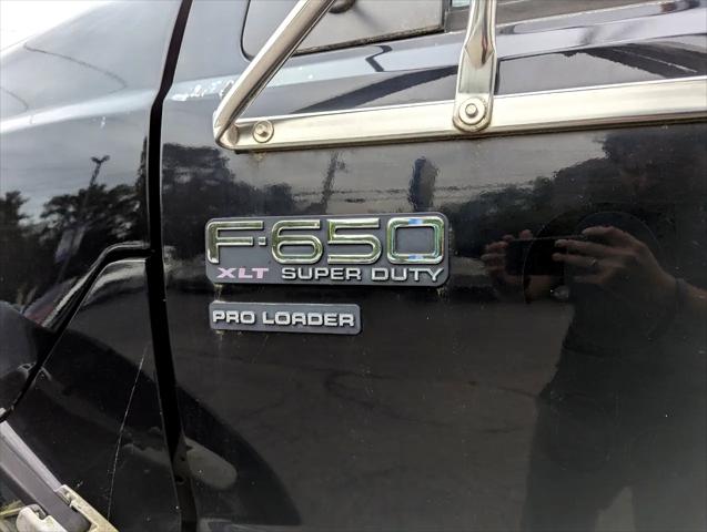 2007 Ford F-650 XLT