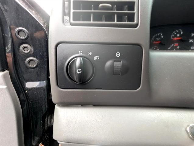 2007 Ford F-650 XLT
