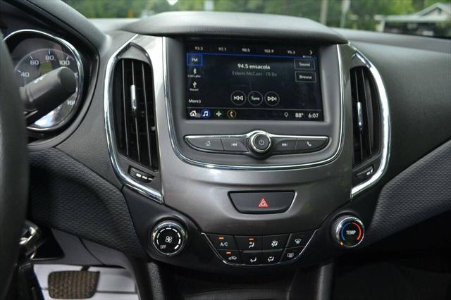 2019 Chevrolet Cruze LS
