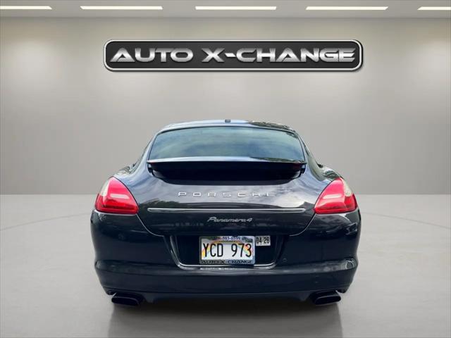 2012 Porsche Panamera Standard