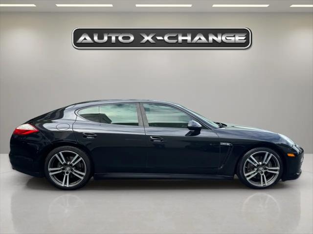 2012 Porsche Panamera Standard