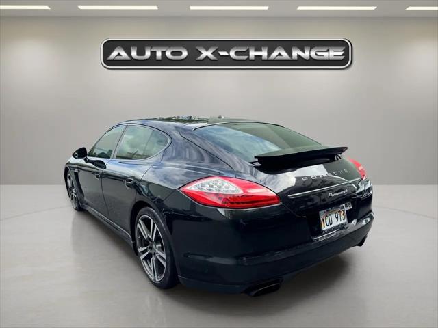 2012 Porsche Panamera Standard