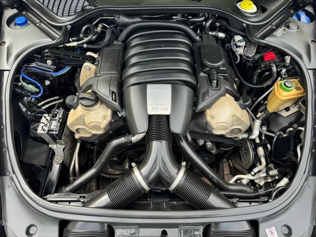 2012 Porsche Panamera Standard