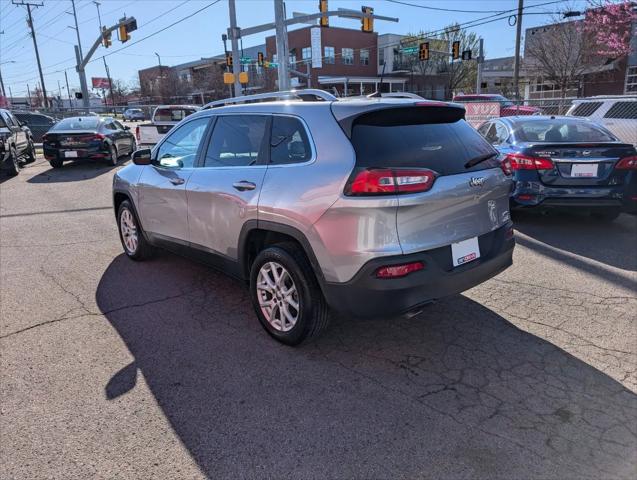 2018 Jeep Cherokee Latitude FWD