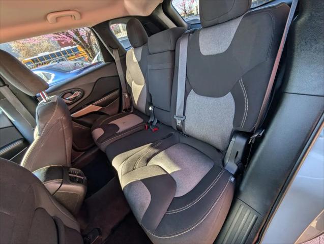 2018 Jeep Cherokee Latitude FWD
