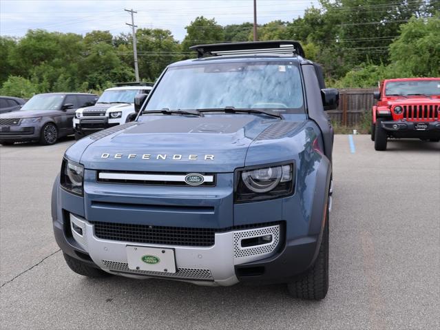 2022 Land Rover Defender 110 SE