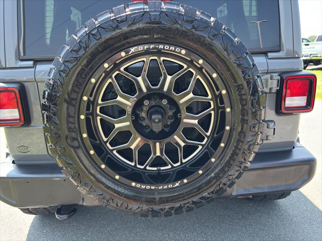 2021 Jeep Wrangler Unlimited Sahara Altitude 4x4