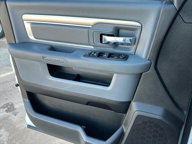 2018 Ram 2500 Big Horn Crew Cab 4x4 6'4" Box