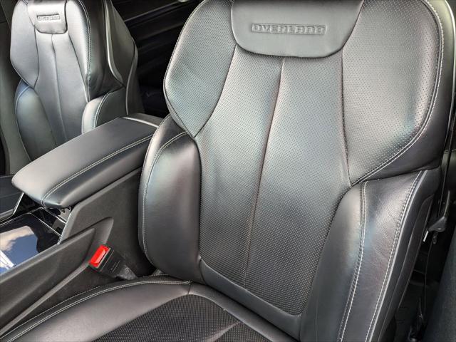 2022 Jeep Grand Cherokee L Overland 4x4
