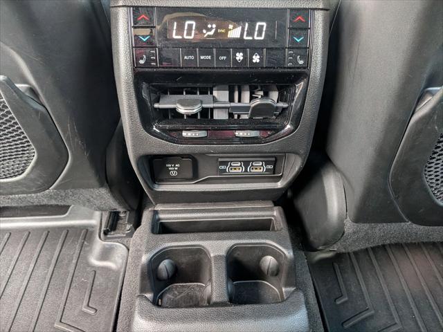 2022 Jeep Grand Cherokee L Overland 4x4