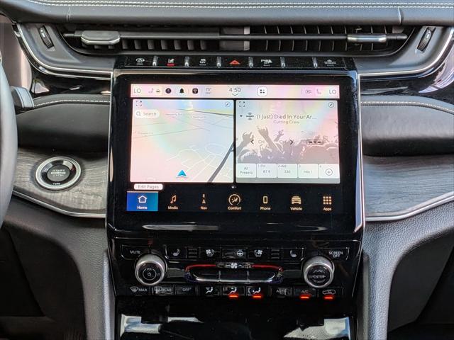 2022 Jeep Grand Cherokee L Overland 4x4