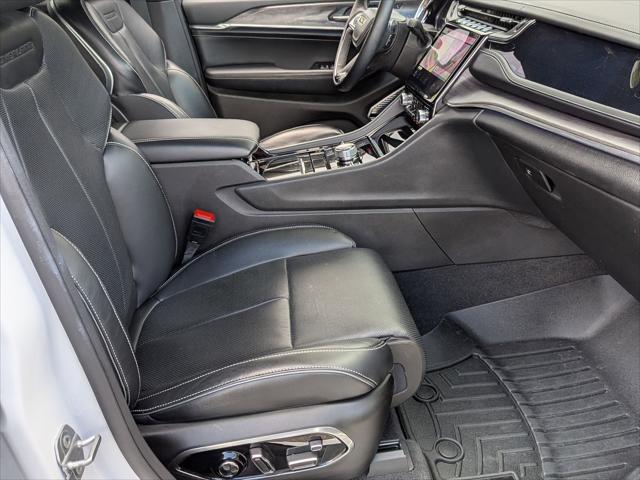 2022 Jeep Grand Cherokee L Overland 4x4