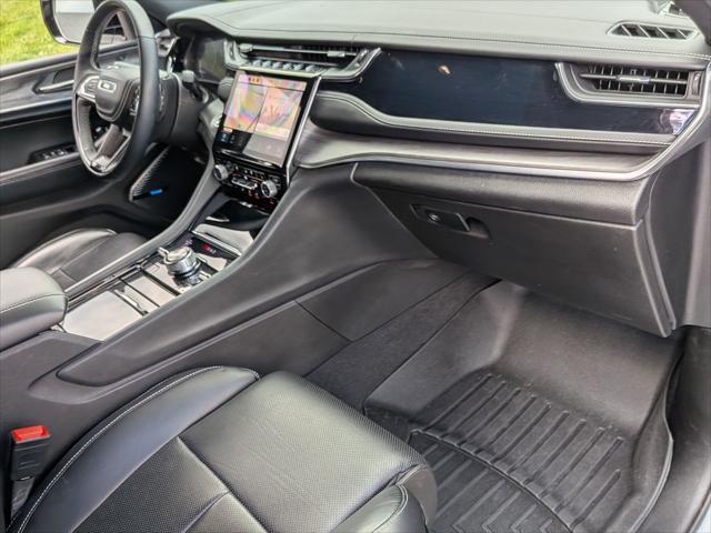 2022 Jeep Grand Cherokee L Overland 4x4
