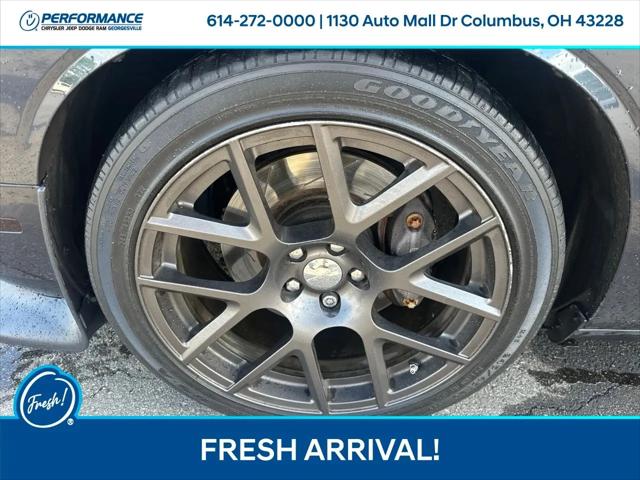 2016 Dodge Challenger 392 Hemi Scat Pack Shaker
