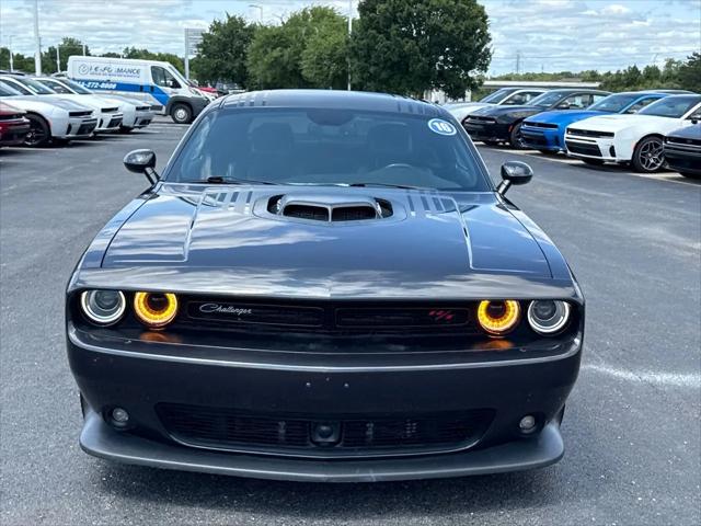 2016 Dodge Challenger 392 Hemi Scat Pack Shaker