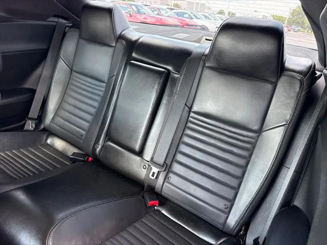 2016 Dodge Challenger 392 Hemi Scat Pack Shaker
