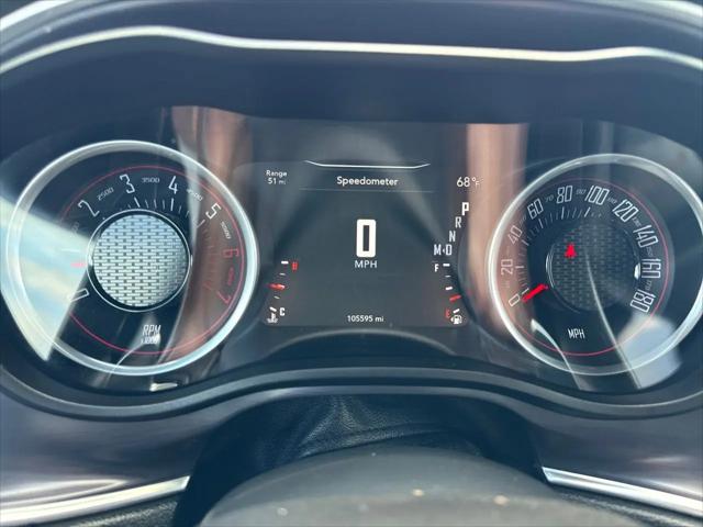2016 Dodge Challenger 392 Hemi Scat Pack Shaker