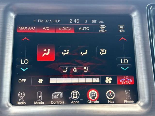 2016 Dodge Challenger 392 Hemi Scat Pack Shaker